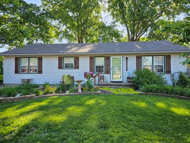 115 S Central Street, Buckner, MO 64016