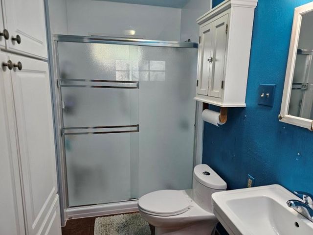 115 S Central Street, Buckner, MO 64016