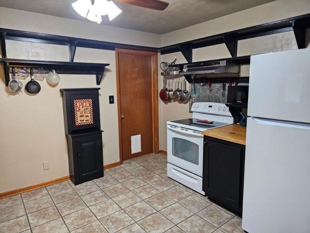 115 S Central Street, Buckner, MO 64016