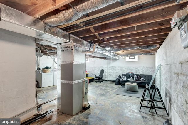 413 OAK AVE, Westminster, MD 21157