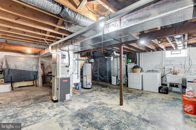 413 OAK AVE, Westminster, MD 21157