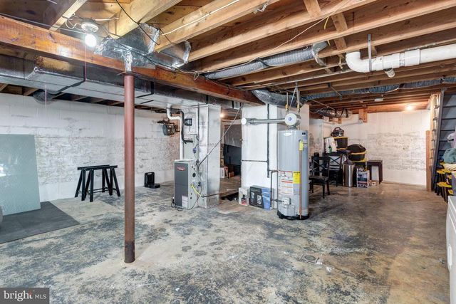 413 OAK AVE, Westminster, MD 21157