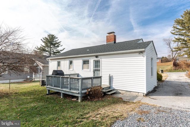 413 OAK AVE, Westminster, MD 21157