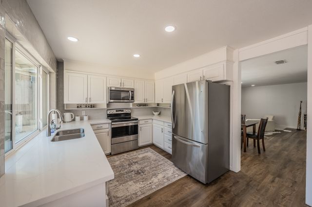 6517 Whitman Avenue, Fort Worth, TX 76133