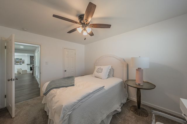 6517 Whitman Avenue, Fort Worth, TX 76133