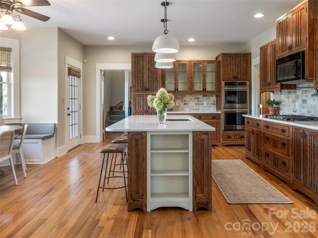 3 Blue Heron Drive, Fletcher, NC 28732
