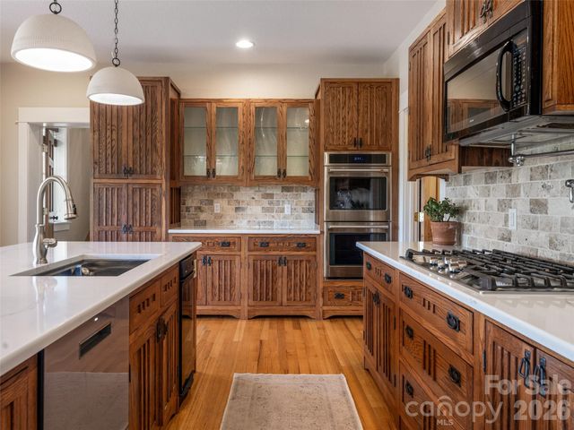 3 Blue Heron Drive, Fletcher, NC 28732