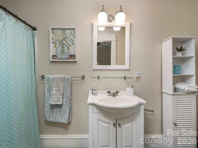 3 Blue Heron Drive, Fletcher, NC 28732