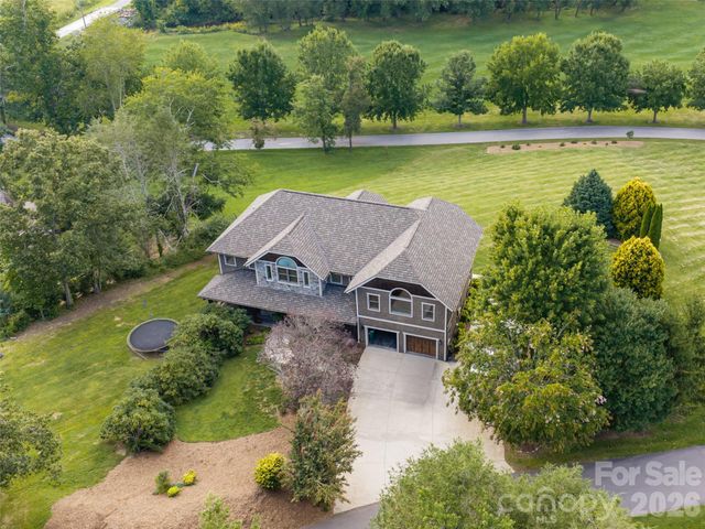 3 Blue Heron Drive, Fletcher, NC 28732