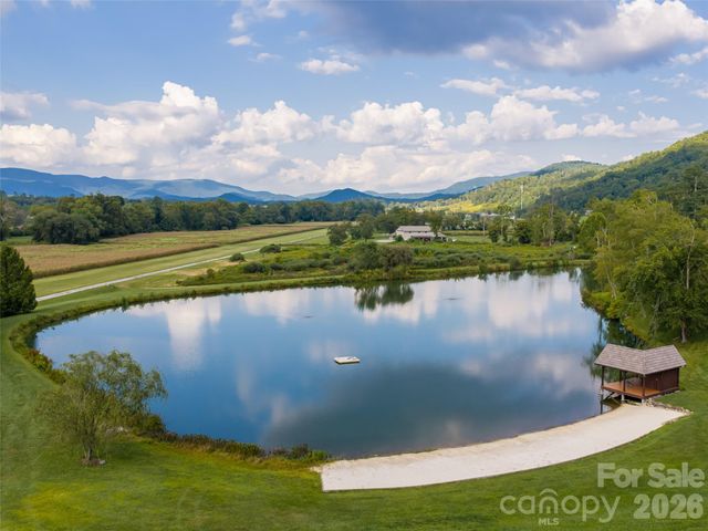 3 Blue Heron Drive, Fletcher, NC 28732