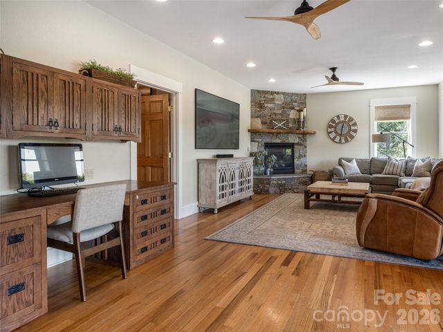 3 Blue Heron Drive, Fletcher, NC 28732