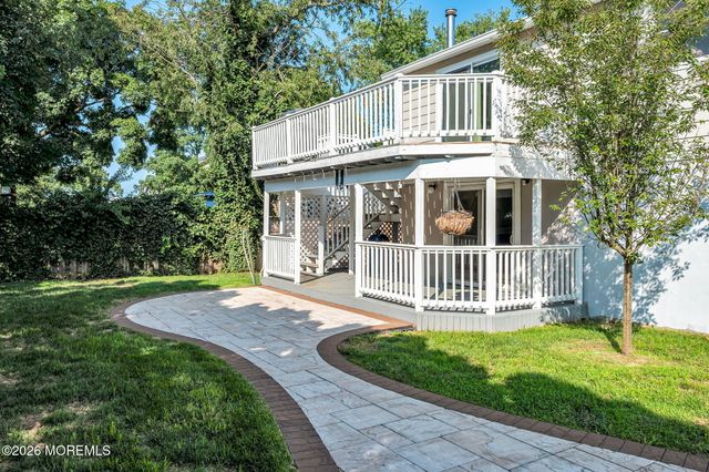 38 Illinois Avenue, Middletown, NJ 07748