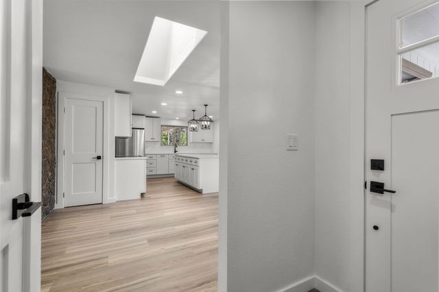 63929 Sunset Drive, Bend, OR 97703