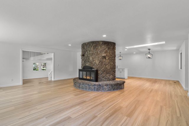 63929 Sunset Drive, Bend, OR 97703