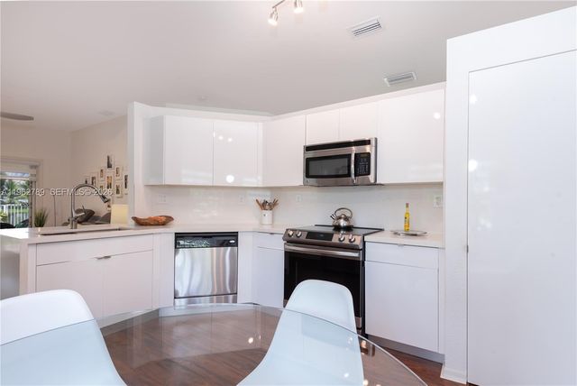 4123 Sapphire Bnd 0, Weston, FL 33331