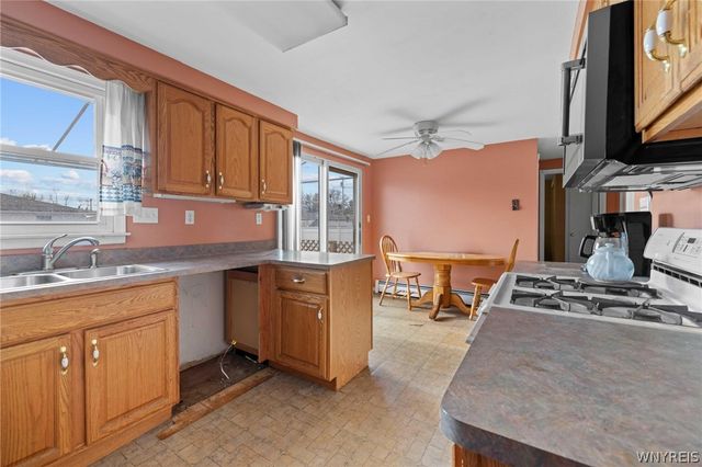 62 Camner Avenue, Lancaster, NY 14086