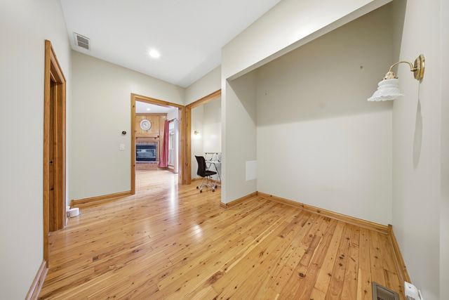 10731 Somonauk Road, Hinckley, IL 60520