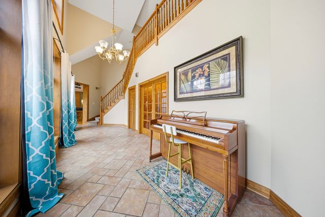 10731 Somonauk Road, Hinckley, IL 60520