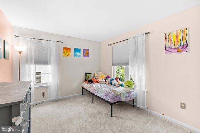 316 SILVER RIDGE DR, Sterling, VA 20164