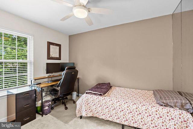 316 SILVER RIDGE DR, Sterling, VA 20164
