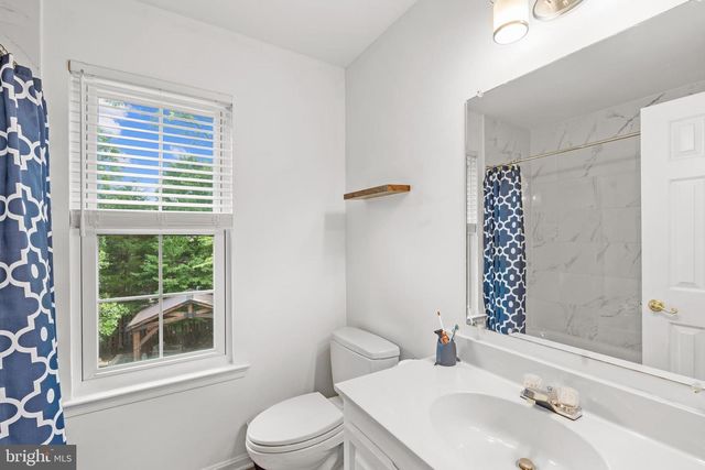316 SILVER RIDGE DR, Sterling, VA 20164
