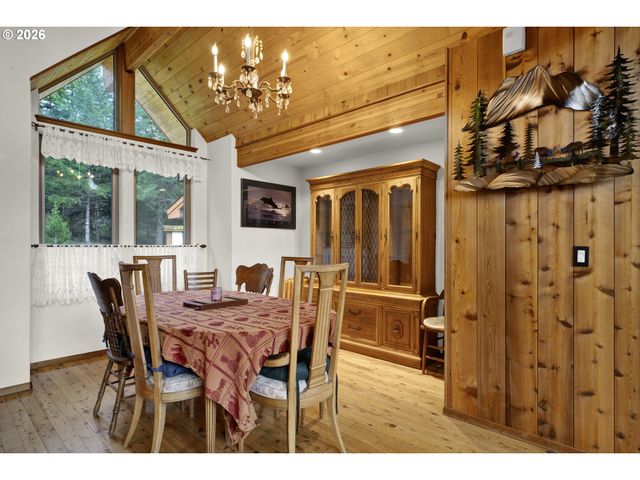 6700 UPPER OLALLA Rd, Winston, OR 97496