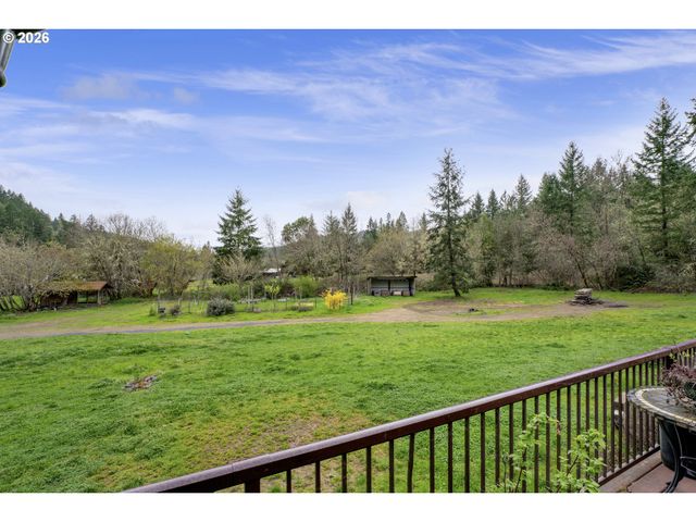 6700 UPPER OLALLA Rd, Winston, OR 97496