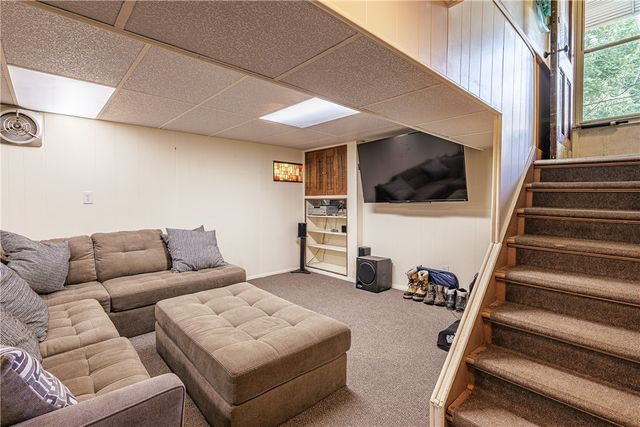 556 Harvard St, Rochester, NY 14607