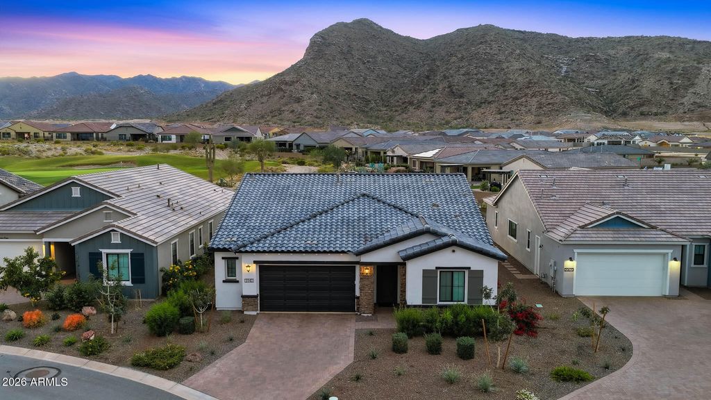 Image 1 of property listing at 5940 N 206TH Lane, Buckeye, AZ 85396