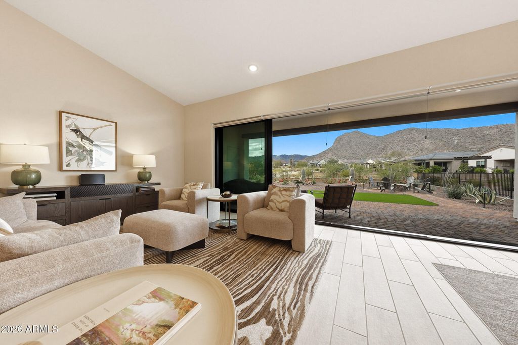 Image 15 of property listing at 5940 N 206TH Lane, Buckeye, AZ 85396