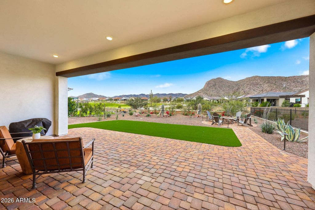 Image 35 of property listing at 5940 N 206TH Lane, Buckeye, AZ 85396