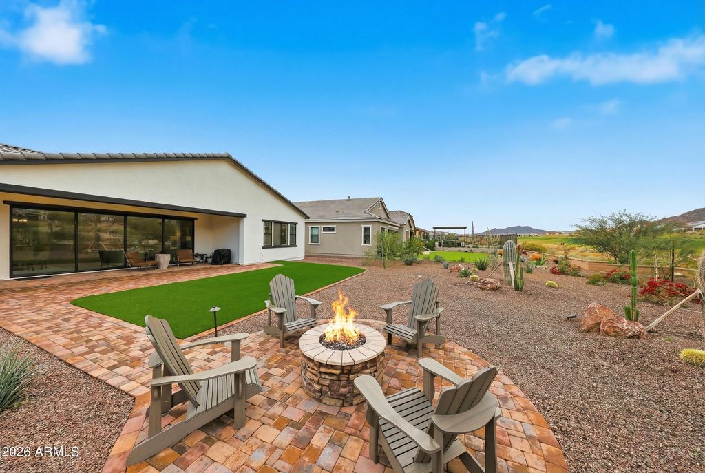 Image 38 of property listing at 5940 N 206TH Lane, Buckeye, AZ 85396