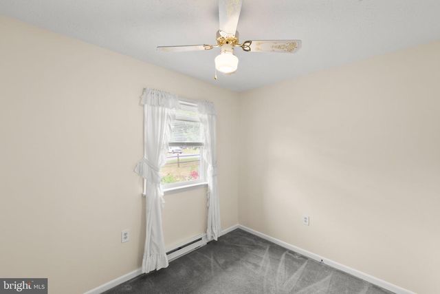 111 HUNTCREST CIR, Winchester, VA 22602