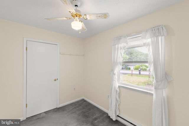 111 HUNTCREST CIR, Winchester, VA 22602