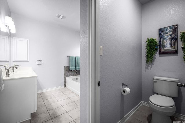 1934 Kyle, New Braunfels, TX 78130