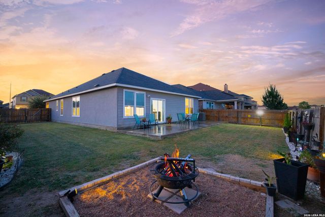 1934 Kyle, New Braunfels, TX 78130