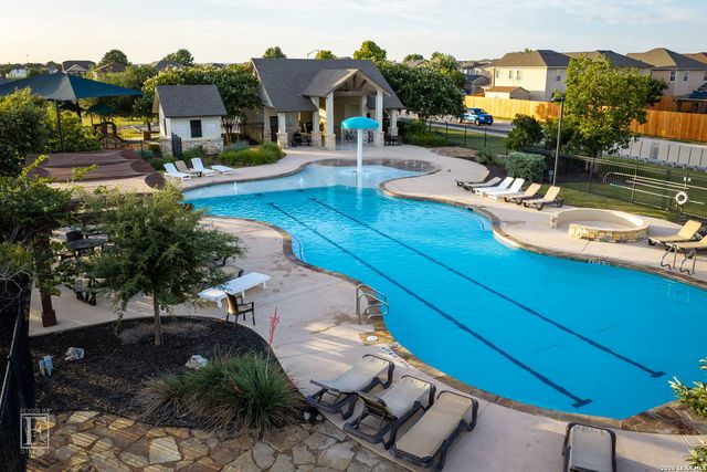 1934 Kyle, New Braunfels, TX 78130