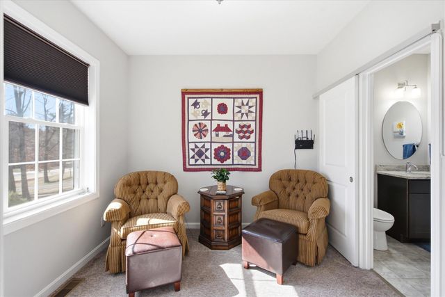 12 Rocky Hill Road, Nottingham, NH 03290