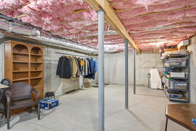 12 Rocky Hill Road, Nottingham, NH 03290