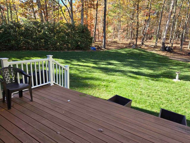 12 Rocky Hill Road, Nottingham, NH 03290