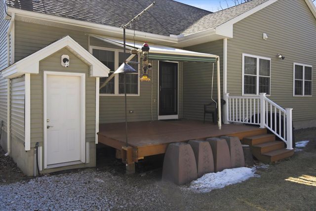 12 Rocky Hill Road, Nottingham, NH 03290