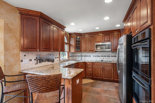 3060 Shore Drive, Merrick, NY 11566