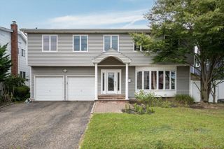 3060 Shore Drive, Merrick, NY 11566