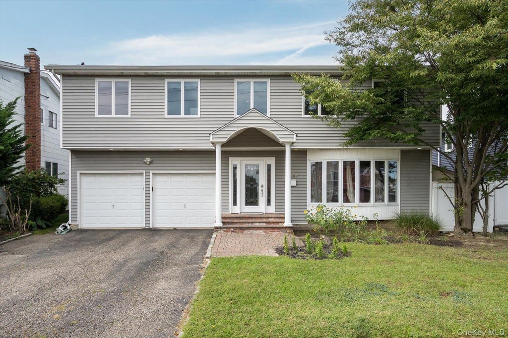 3060 Shore Drive, Merrick, NY 11566 — exterior