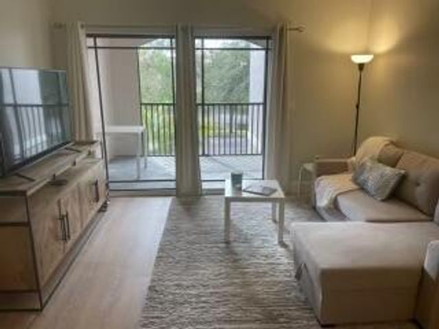 3021 Alcazar Place 202, Palm Beach Gardens, FL 33410