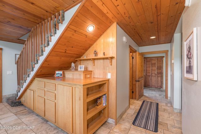16409 Waterfall Road, Ketchikan, AK 99901