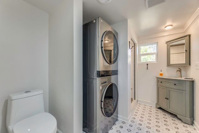 8027 Lakeshore Road, Worth Twp, MI 48450