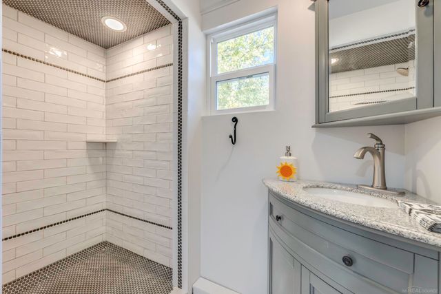 8027 Lakeshore Road, Worth Twp, MI 48450