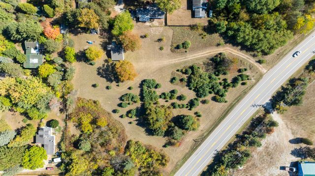 8027 Lakeshore Road, Worth Twp, MI 48450