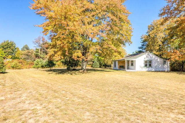 8027 Lakeshore Road, Worth Twp, MI 48450